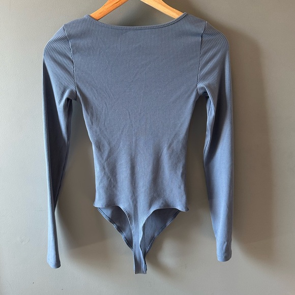 American Eagle Outfitters Blue Button-Front Ribbed Bodysuit - Picture 6 of 7